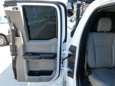 Used 2021 Ford F250 XL w/ Power Equipment Group RWD image 27
