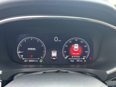 Certified 2023 Acura MDX SH-AWD w/ Technology Package image 30