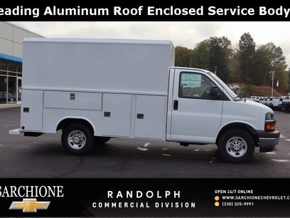 New 2025 Chevrolet Express 3500 w/ Power Convenience Package
