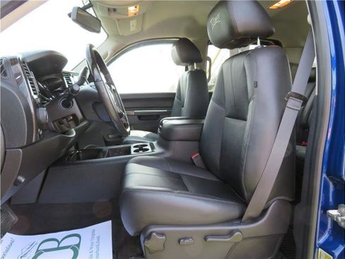 Used 2013 Chevrolet Silverado 1500 LT w/ Max Trailering Pack image 4