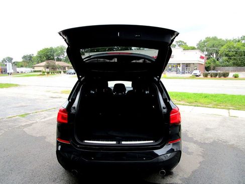 Used 2018 BMW X1 xDrive28i w/ M Sport Package image 32
