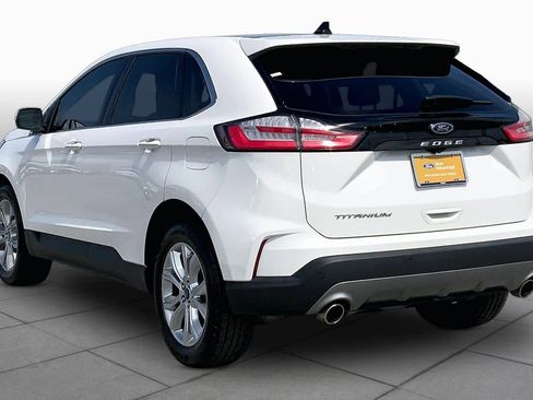 Used 2021 Ford Edge Titanium FWD image 12