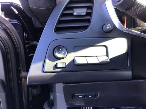 Used 2018 Chevrolet Corvette Z06 image 18