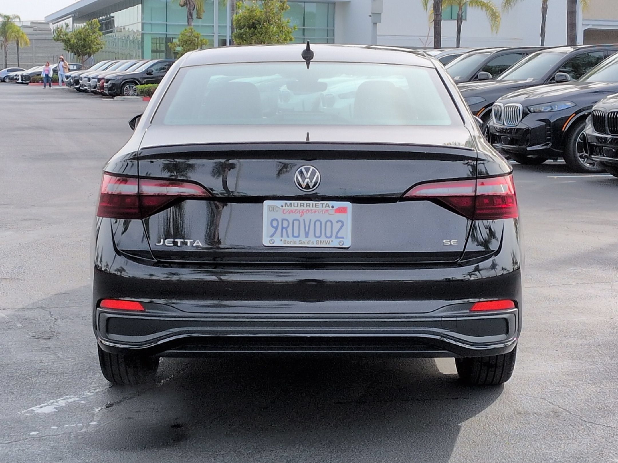 Used 2024 Volkswagen Jetta SE FWD image 8