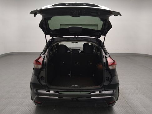 Used 2024 Nissan Kicks S FWD image 29