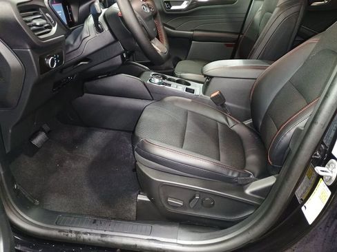 New 2026 Ford Escape ST-Line w/ Tech Pack #1 image 9