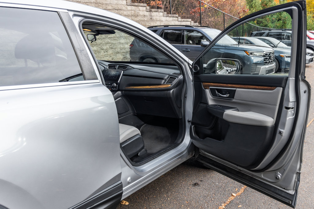 Used 2019 Honda CR-V EX image 16
