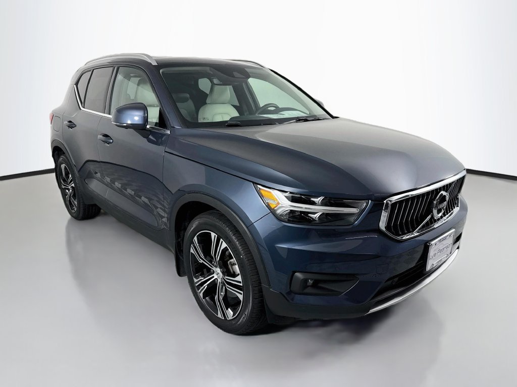 Used 2022 Volvo XC40 T5 Inscription w/ Advanced Package AWD/4WD image 7