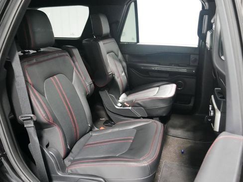 Certified 2023 Ford Expedition Limited image 17