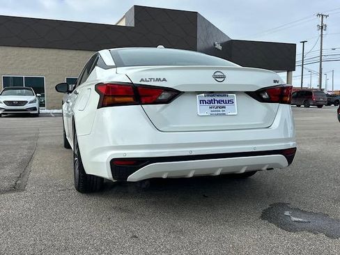 Used 2023 Nissan Altima 2.5 SV image 8