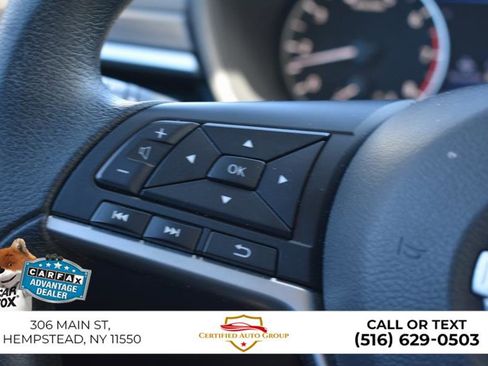 Used 2025 Nissan Altima 2.5 SV image 16