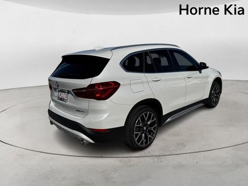 Used 2021 BMW X1 xDrive28i w/ Convenience Package image 4