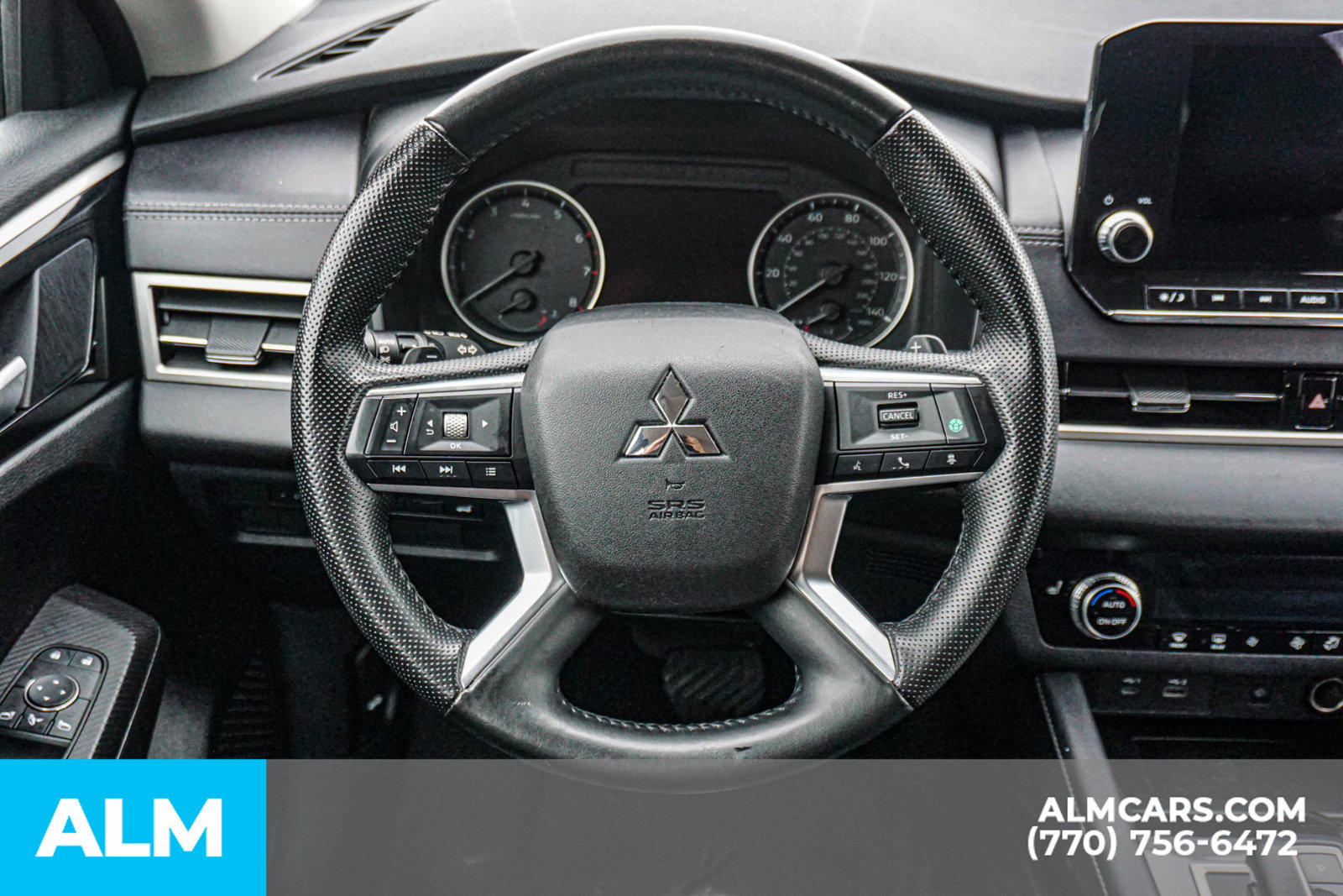 Used 2024 Mitsubishi Outlander SE FWD image 30