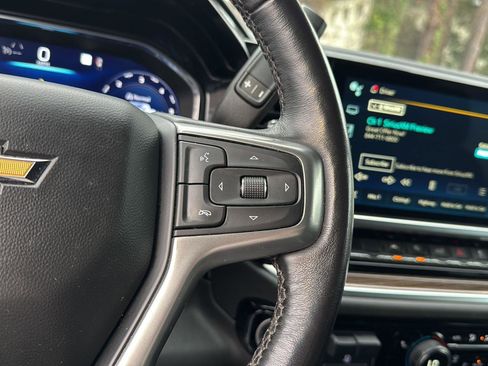 Used 2023 Chevrolet Silverado 1500 LT image 19