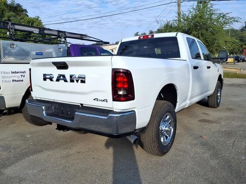 New 2026 RAM 2500 Tradesman w/ Chrome Appearance Group image 3