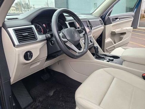 Used 2021 Volkswagen Atlas SE w/ Panoramic Sunroof Package image 13