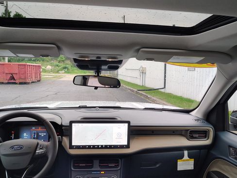 Used 2010 Ford F150 STX RWD image 21