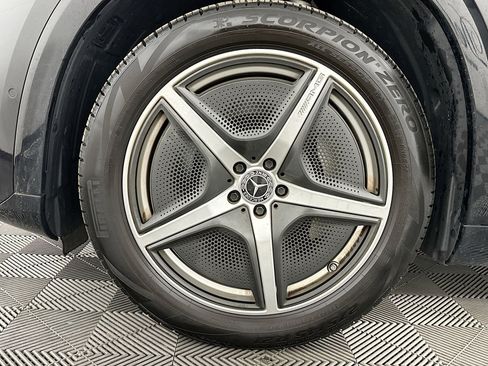 Used 2023 Mercedes-Benz EQS 580 4MATIC SUV image 34