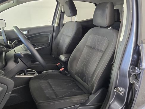 Used 2018 Ford EcoSport SE w/ SE Convenience Package image 6
