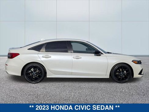 Used 2023 Honda Civic Sport image 6