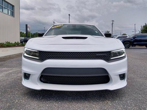 Used 2022 Dodge Charger R/T w/ Plus Group RWD image 8
