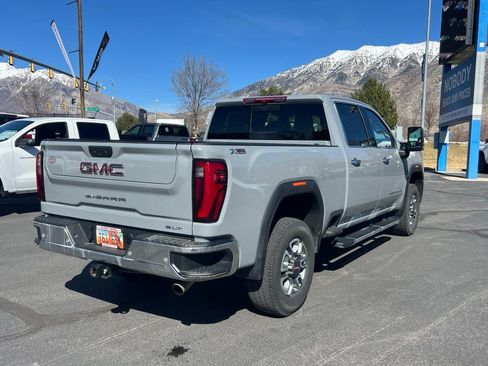 Certified 2024 GMC Sierra 2500 SLT w/ SLT Convenience Package AWD/4WD image 9
