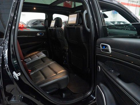 Used 2018 Jeep Grand Cherokee Trackhawk image 26