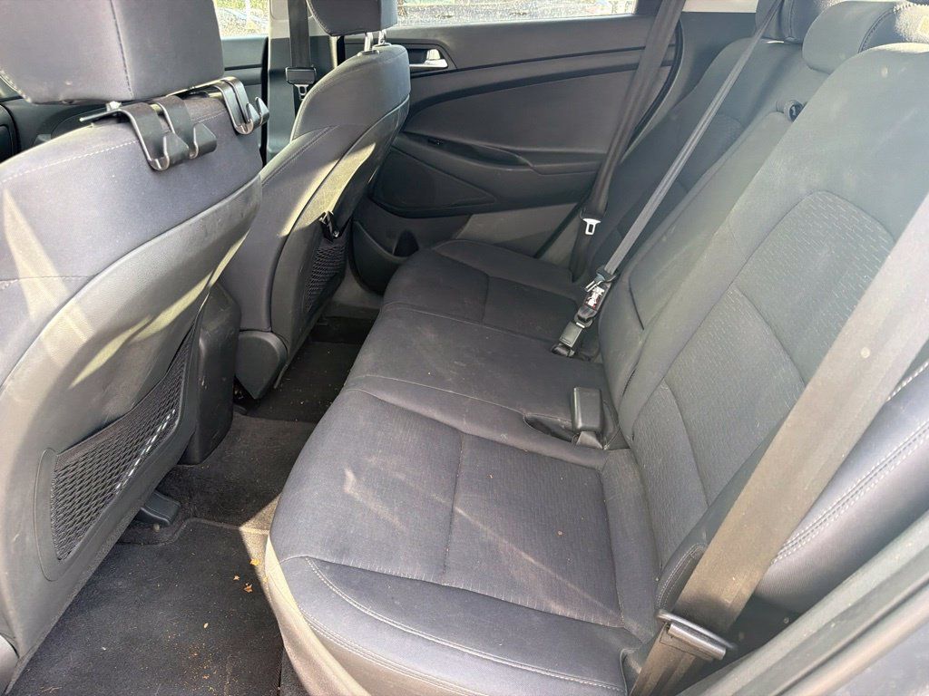 Used 2021 Hyundai Tucson Value w/ Cargo Package FWD image 9
