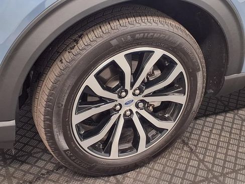 Used 2025 Ford Explorer ST-Line AWD/4WD image 12