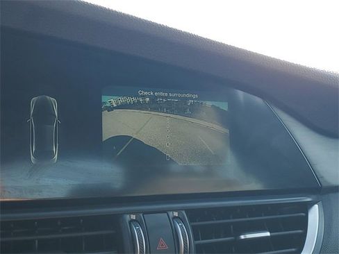 Used 2023 Alfa Romeo Giulia Ti image 23