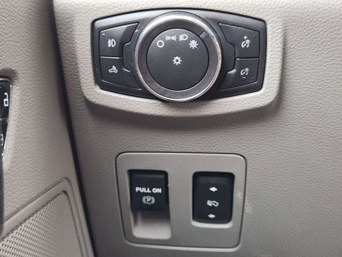Used 2018 Ford F150 XLT w/ Equipment Group 302A Luxury AWD/4WD image 24
