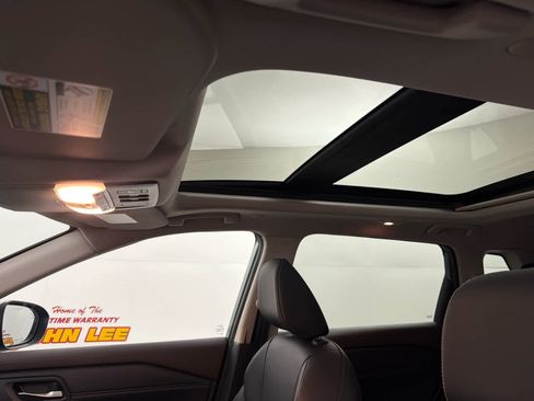 Certified 2023 Nissan Rogue SL AWD/4WD image 16