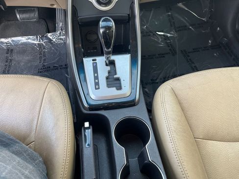Used 2012 Hyundai Elantra Limited image 13