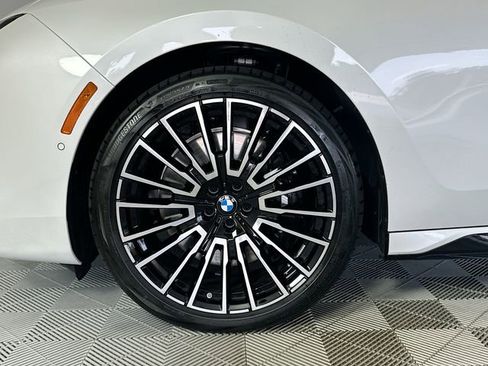 Used 2026 BMW 740i xDrive w/ Executive Package image 31