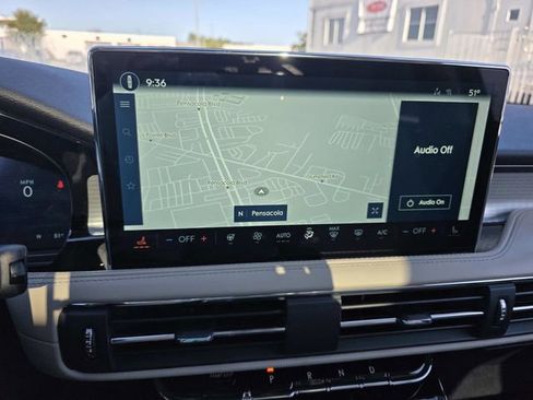 New 2026 Lincoln Corsair Premiere image 10