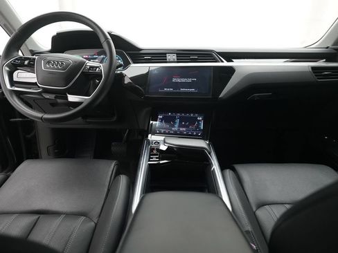 Certified 2024 Audi Q8 e-tron Prestige w/ Prestige Package AWD/4WD image 5