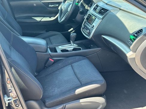 Used 2017 Nissan Altima 2.5 SV FWD image 13