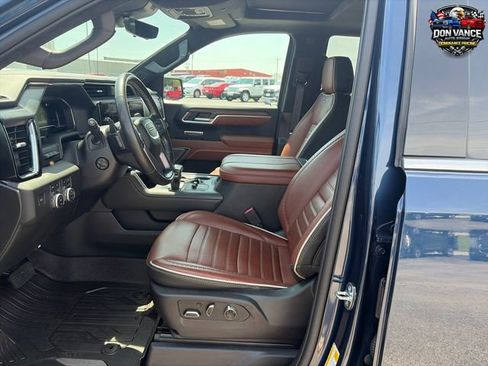 Used 2023 GMC Sierra 1500 Denali Ultimate AWD/4WD image 9