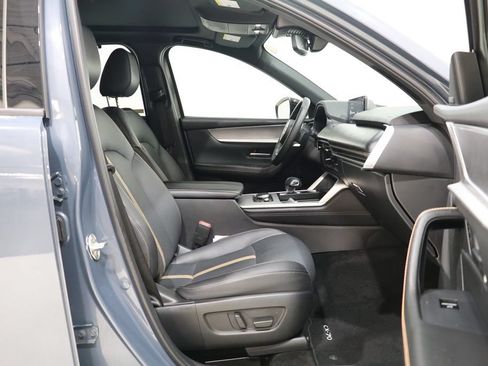 Used 2025 MAZDA CX-70 3.3 Turbo S w/ Premium Package AWD/4WD image 37