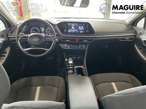 Used 2022 Hyundai Sonata SEL w/ Cargo Package image 9