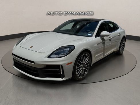 Used 2026 Porsche Panamera image 1