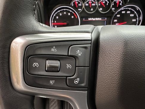 Used 2022 Chevrolet Silverado 3500 LTZ w/ LTZ Plus Package image 15