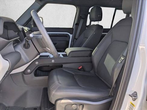 Certified 2025 Land Rover Defender 110 S AWD/4WD image 17
