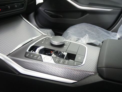 New 2026 BMW 330i xDrive Sedan image 22