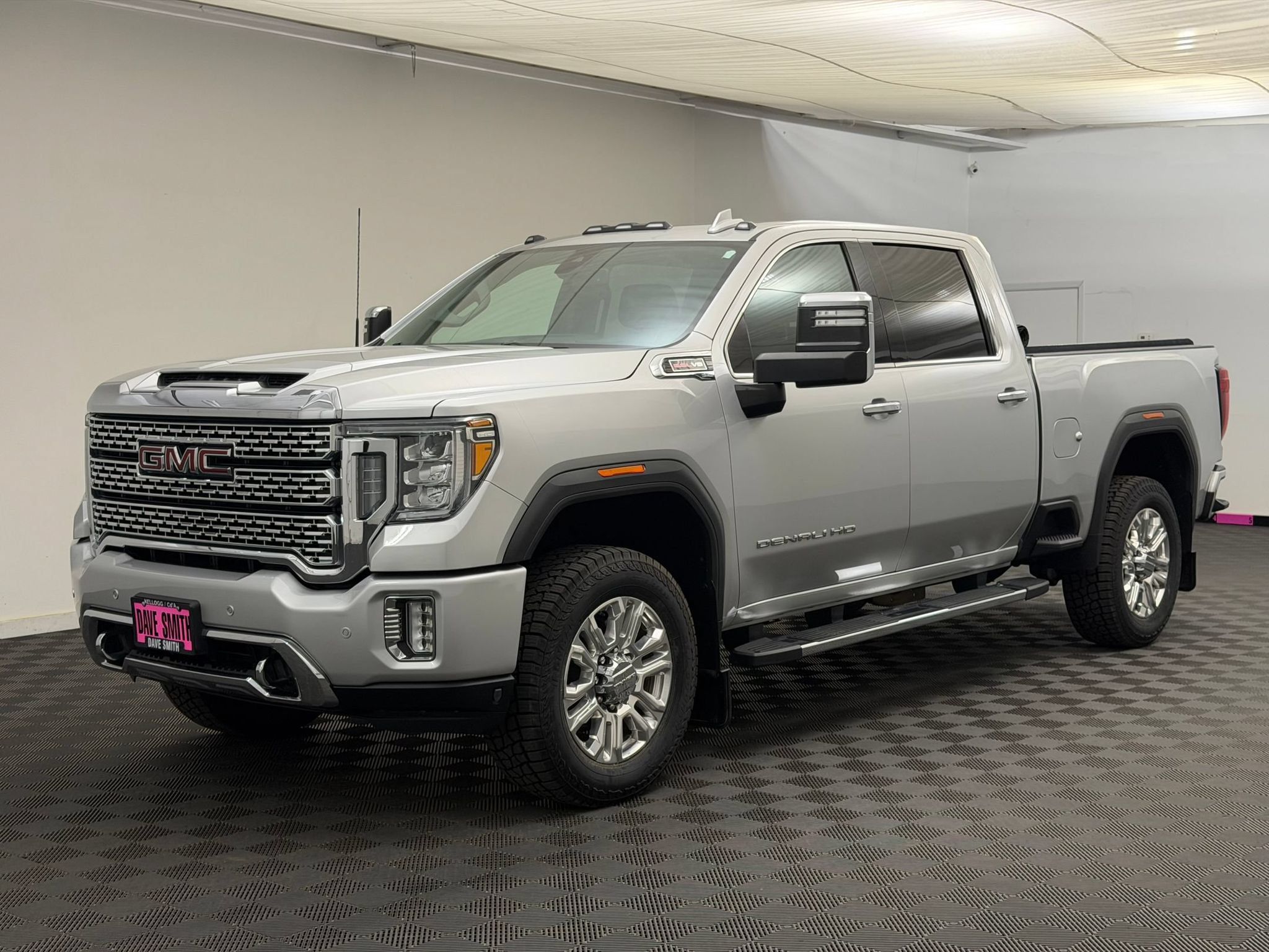 Used 2020 GMC Sierra 3500 Denali w/ Gooseneck/5TH Wheel Package AWD/4WD image 1