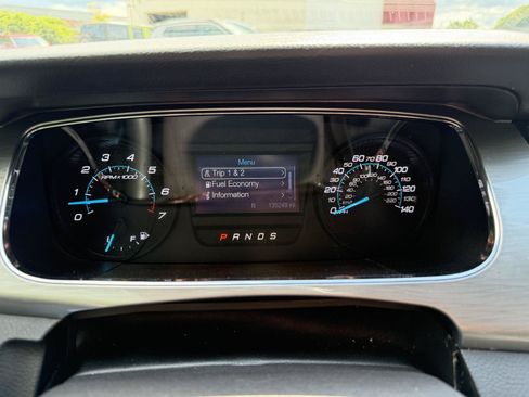 Used 2015 Ford Taurus SEL AWD/4WD image 12