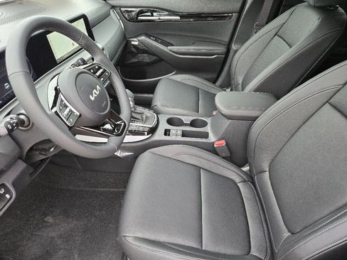 New 2026 Kia Seltos SX w/ SX Sunroof Package image 9