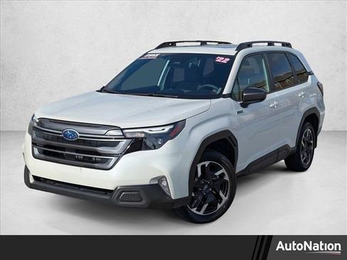 Used 2025 Subaru Forester Premium w/ Protection Package (1PH) image 1