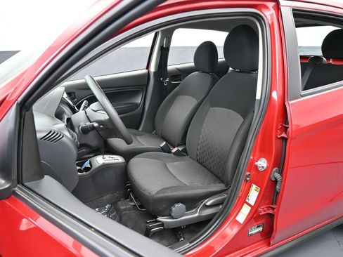 Used 2024 Mitsubishi Mirage ES image 10