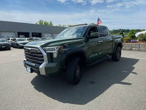 Used 2023 Toyota Tundra Limited AWD/4WD image 3